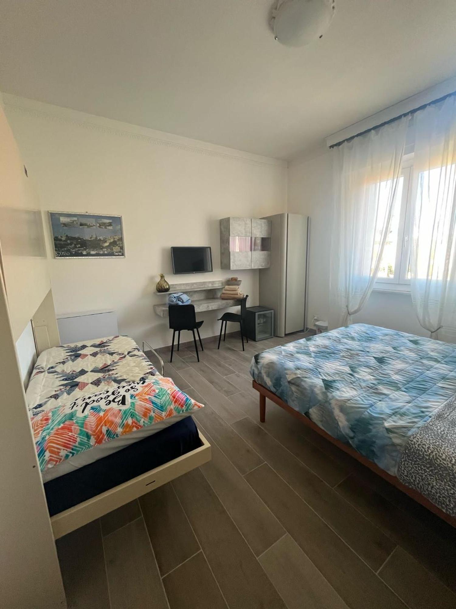 Relax2 Hotel Romito Magra ภายนอก รูปภาพ
